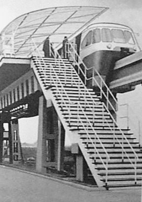 1treppe.JPG (30827 Byte)