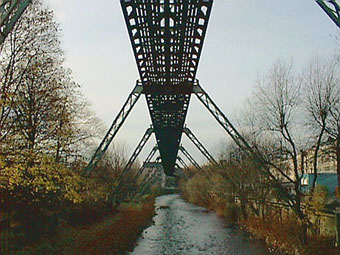 3700037.jpg (41566 Byte)