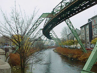 3700051.jpg (72356 Byte)