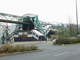 3700055.jpg (52768 Byte)