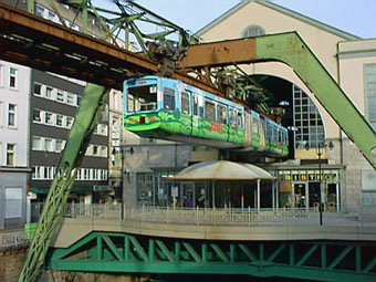 3700093.jpg (42890 Byte)