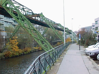 3700105.jpg (34316 Byte)