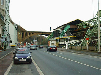 3700133.jpg (29450 Byte)