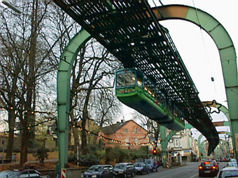 3700163.jpg (49530 Byte)